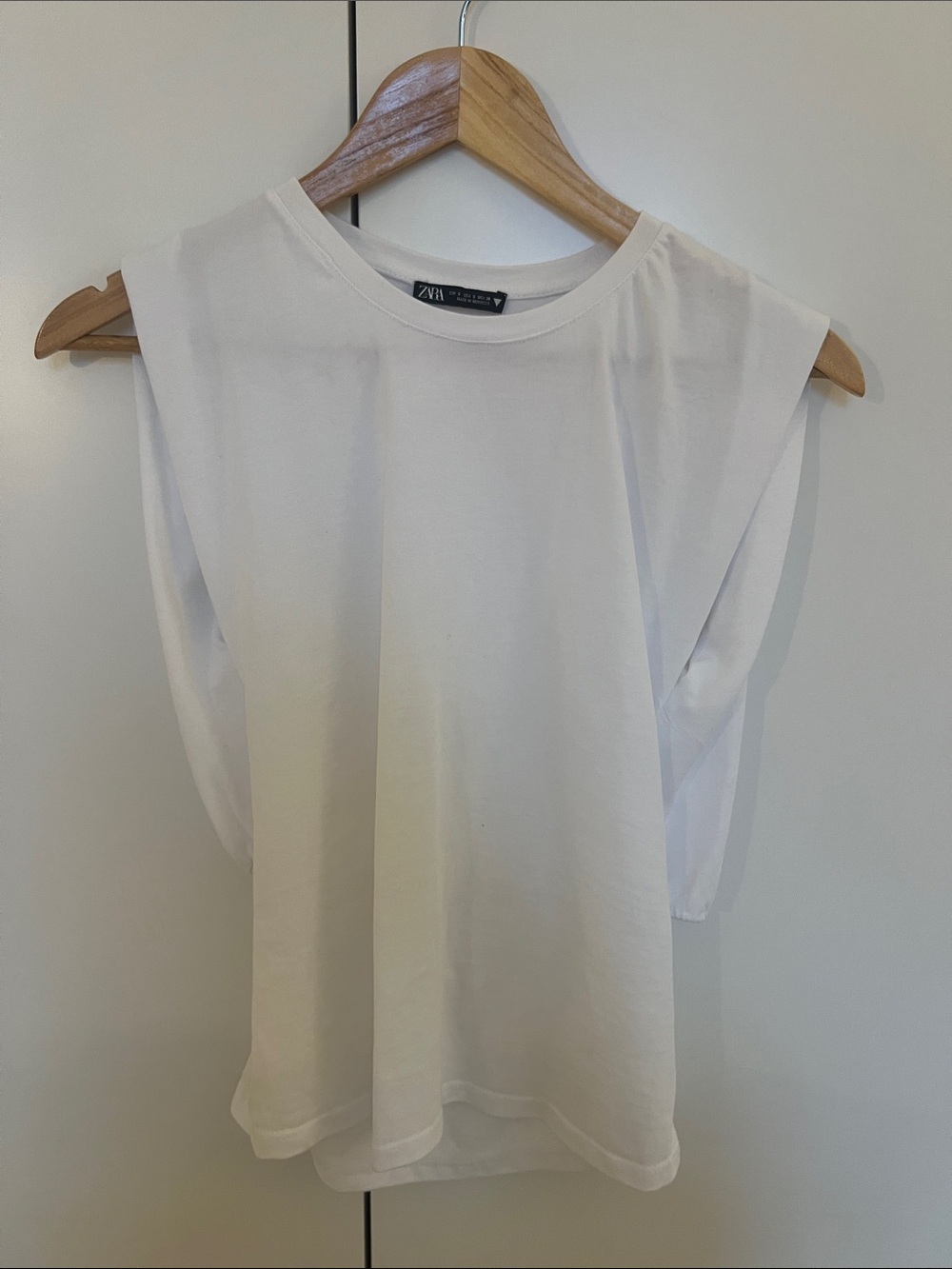 Zara White Sleeveless Tank